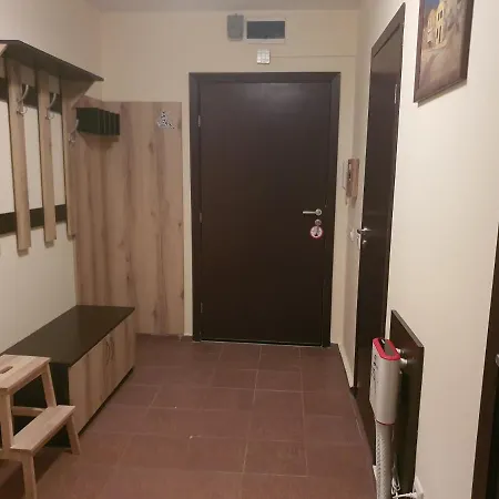 Family Vyani Lägenhet Bansko